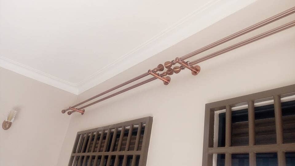 Chariots Interiors CURTAIN RODS